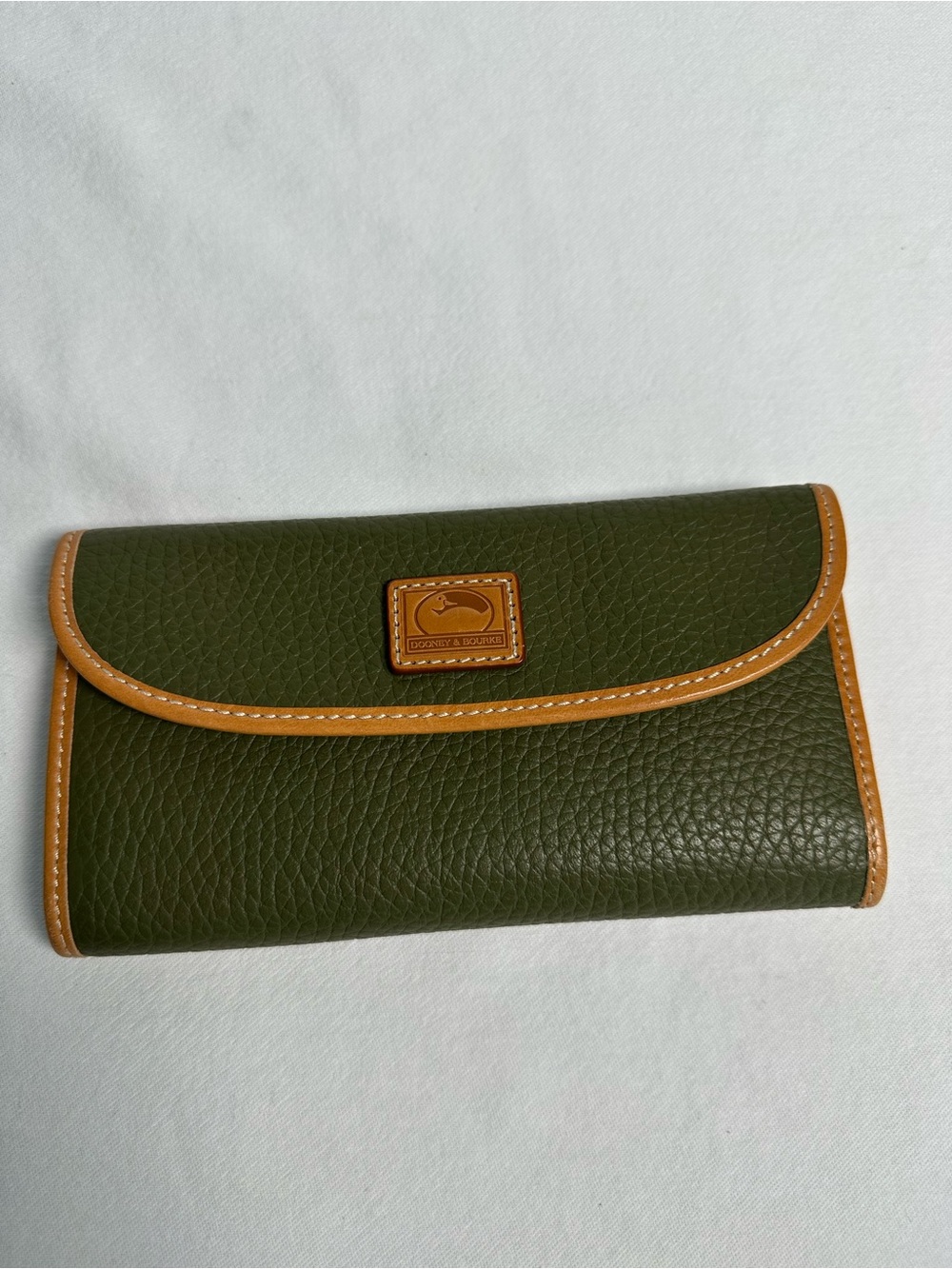 Dooney & Bourke Patterson Trifold Wallet in Olive Pebbled Leather